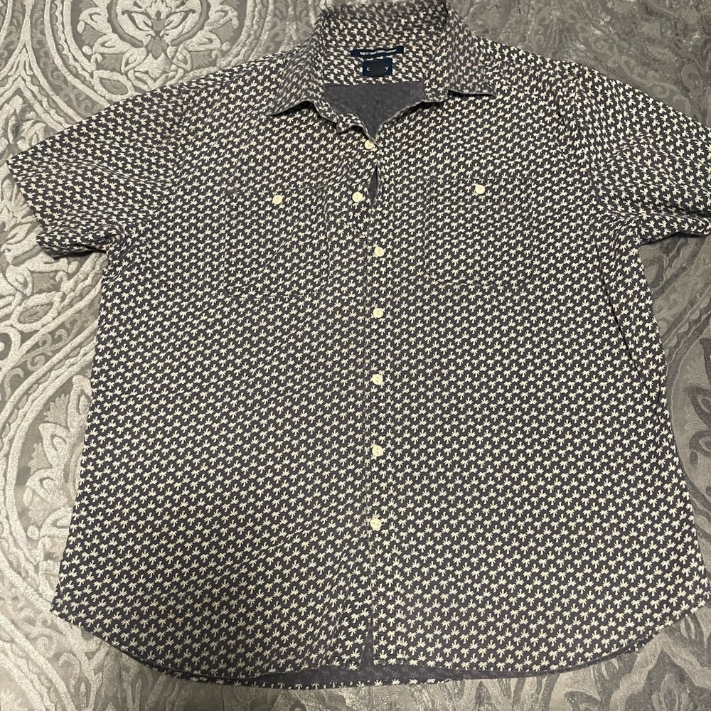 Large Palm Tree Button Up